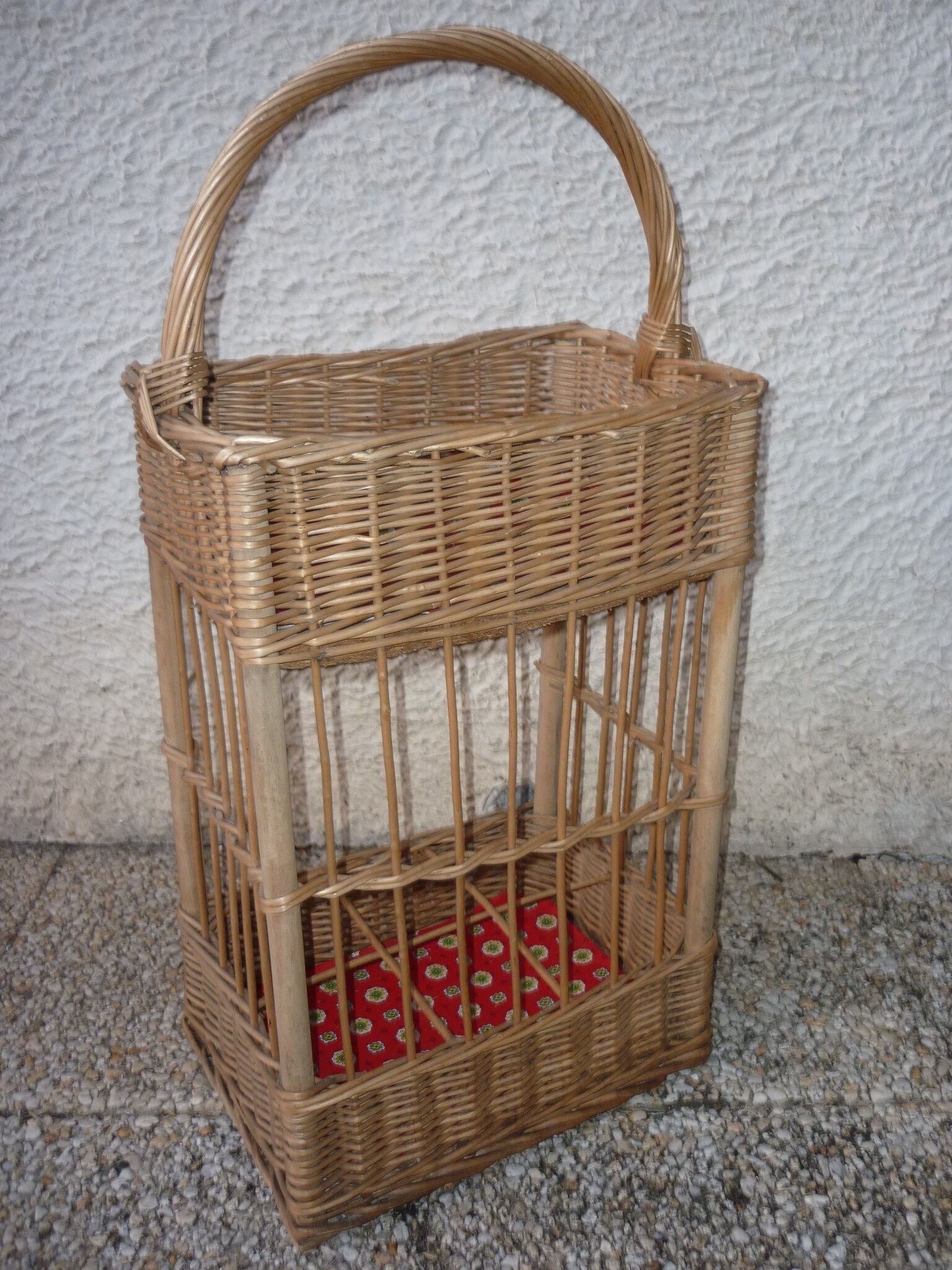 Portable mini bar from the 1960s