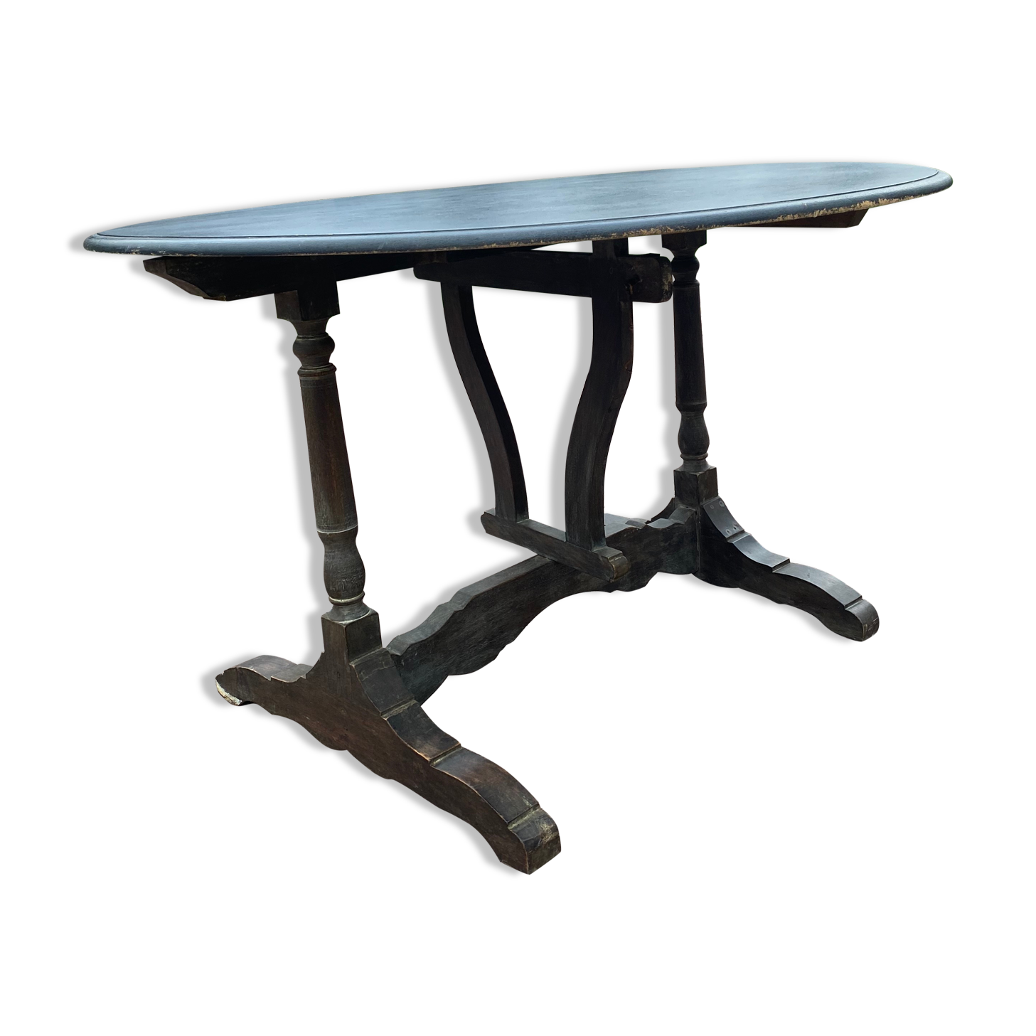 Oak winegrower's table