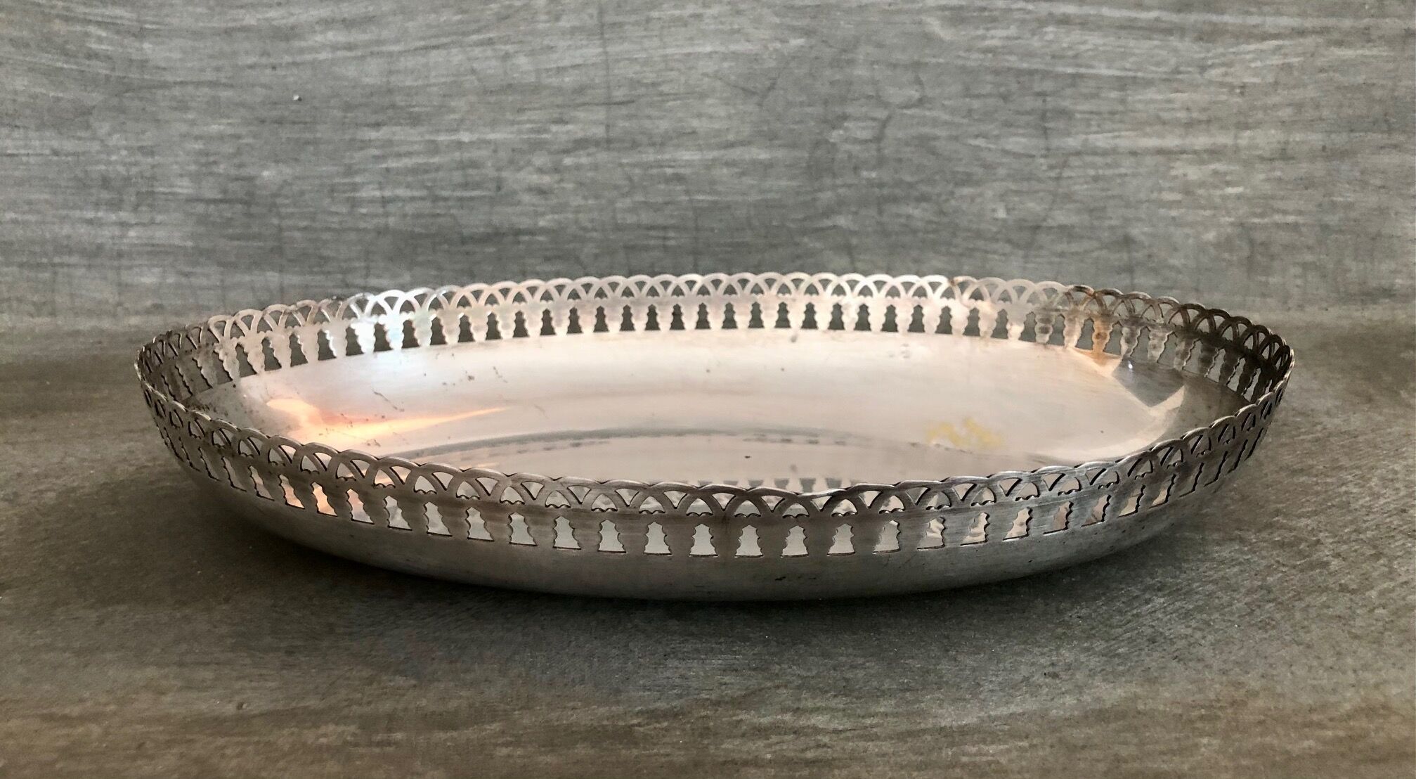 Oval bread basket, silver metal