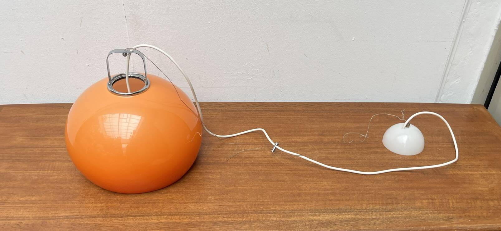 Suspended lamp Zurich Italian from the space age mid-century by Luigi Massoni for Guzzini.