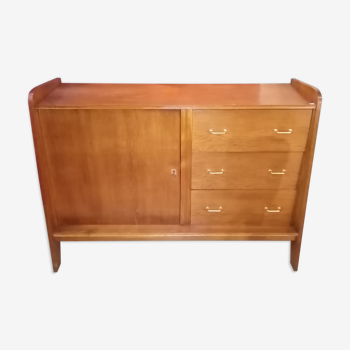 Vintage dresser