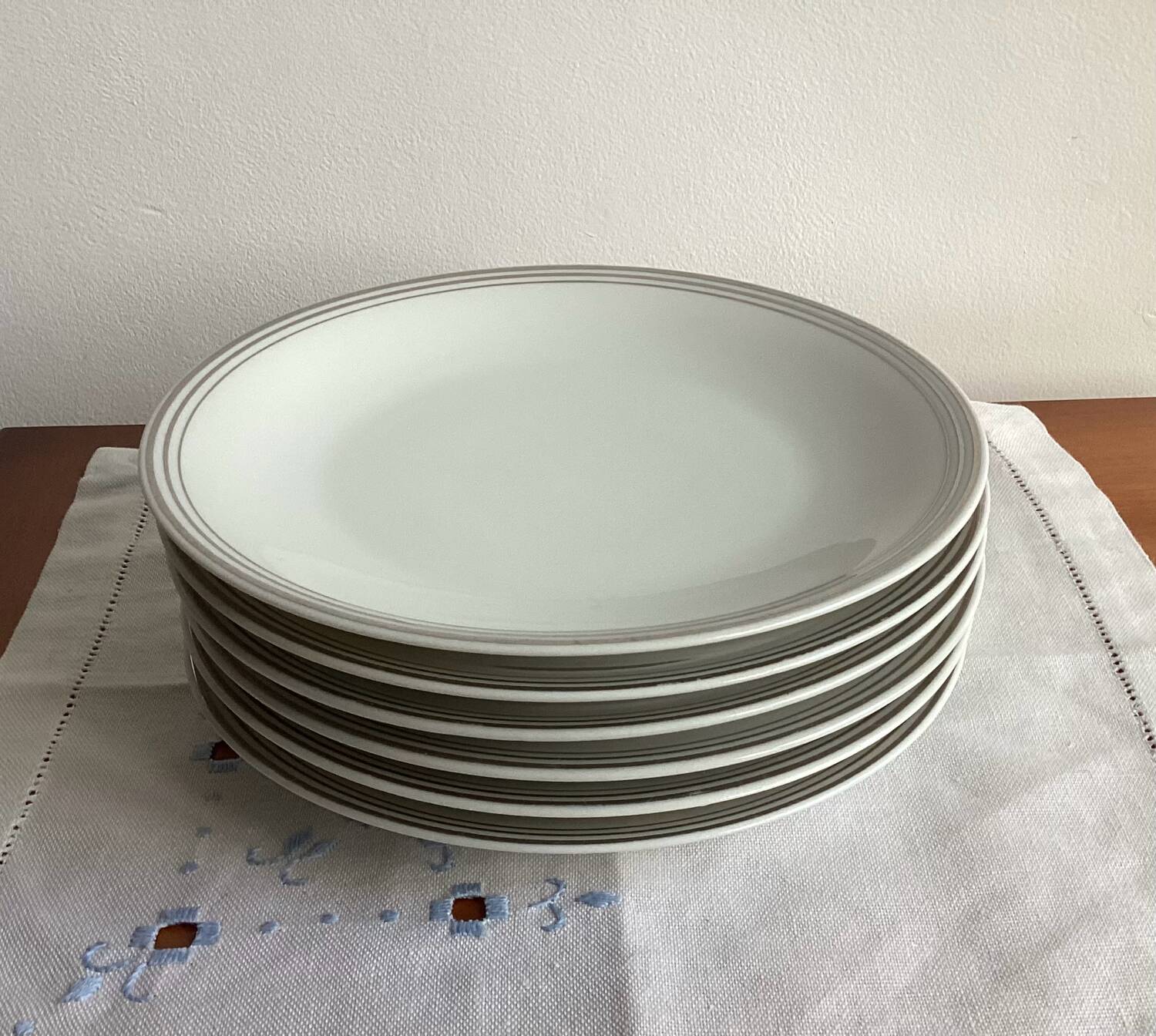 Lot 6 assiettes porcelaine Ch. Ahrenfeldt