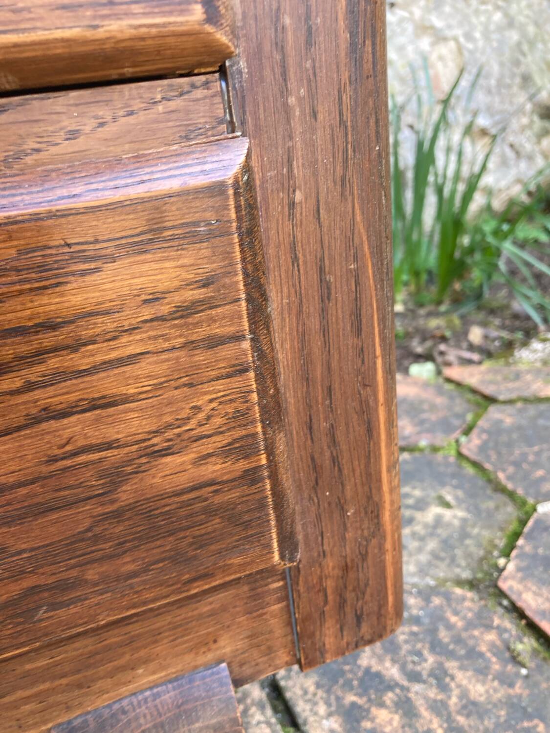 Antique Art Deco style chest of drawers