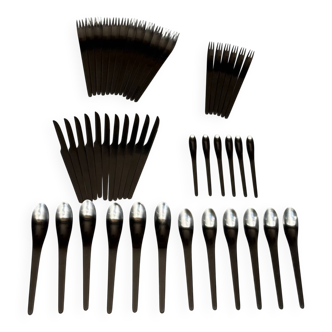 48 Couverts Arne Jacobsen Service AJ pour Anton Michelsen - Design danois