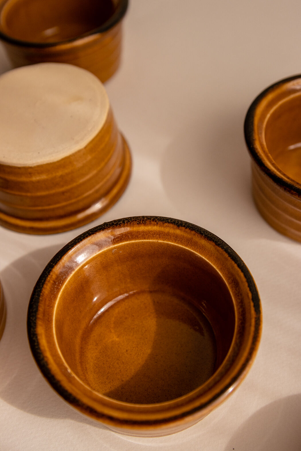 Set of 6 ramekins / terracotta raviers