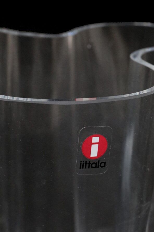 Iittala / Alvar Aalto “Savoy” glass vase / clear / 12 cm / Finnish design