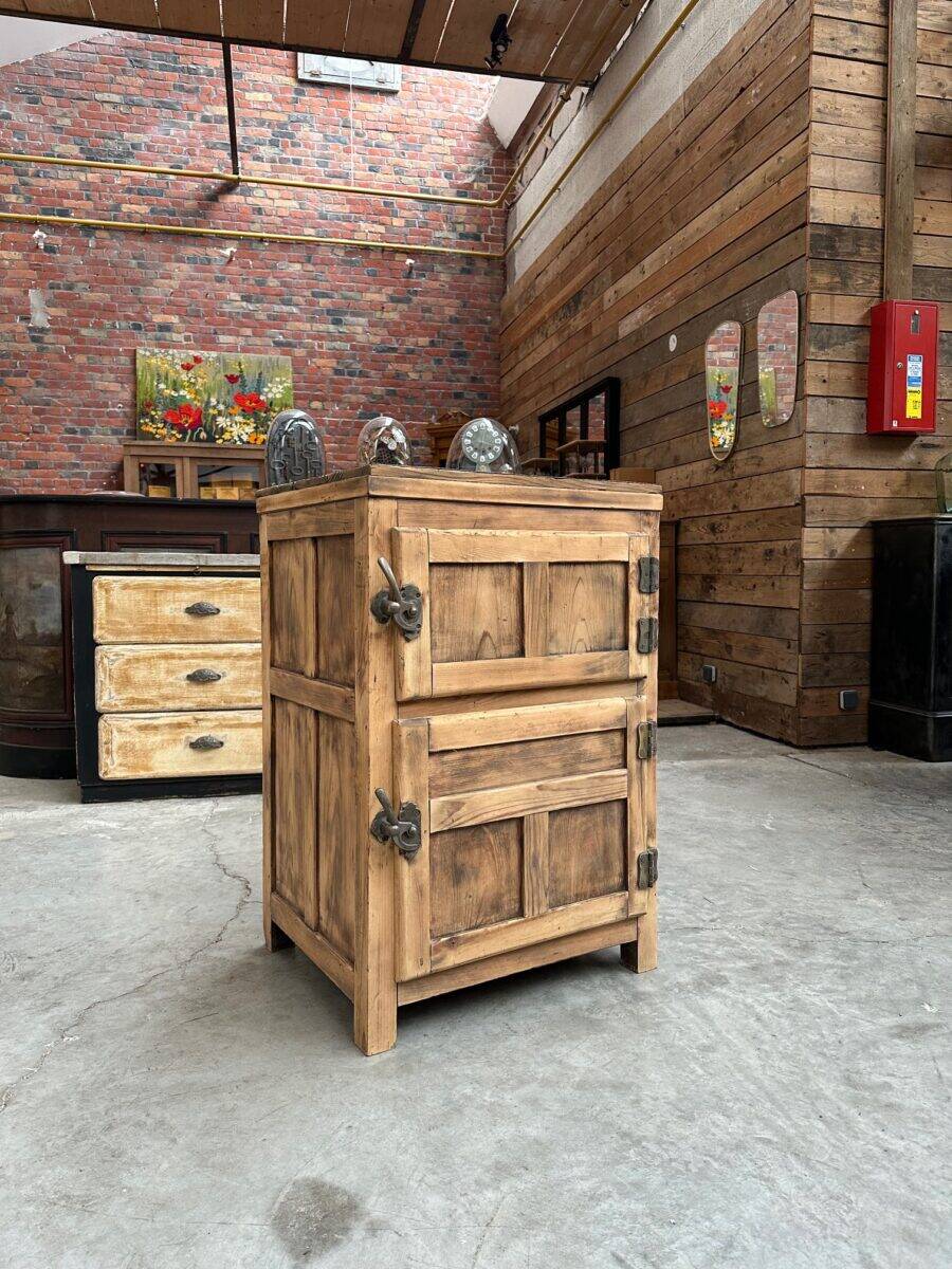 1920s icebox furniture