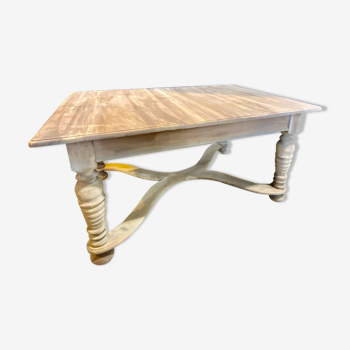 Rough pickling table
