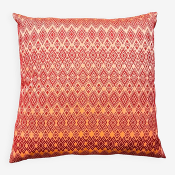 Coussin Kachin rouge orange