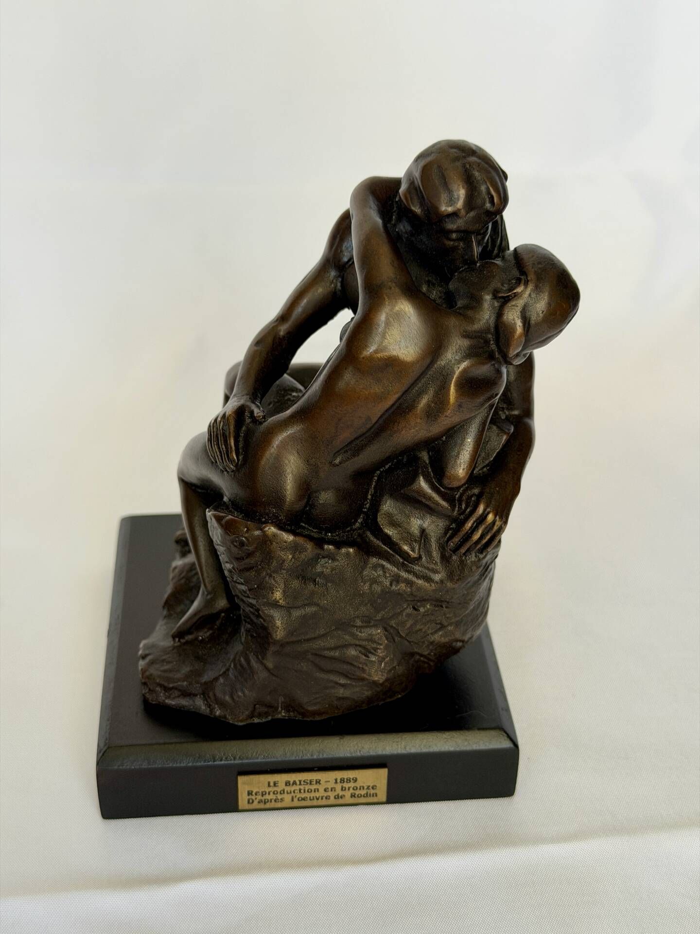 The Kiss Bronze Sculpture, Rodin Statue Reproduction, French Sculpture