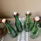 Bouteilles en verre anciennes