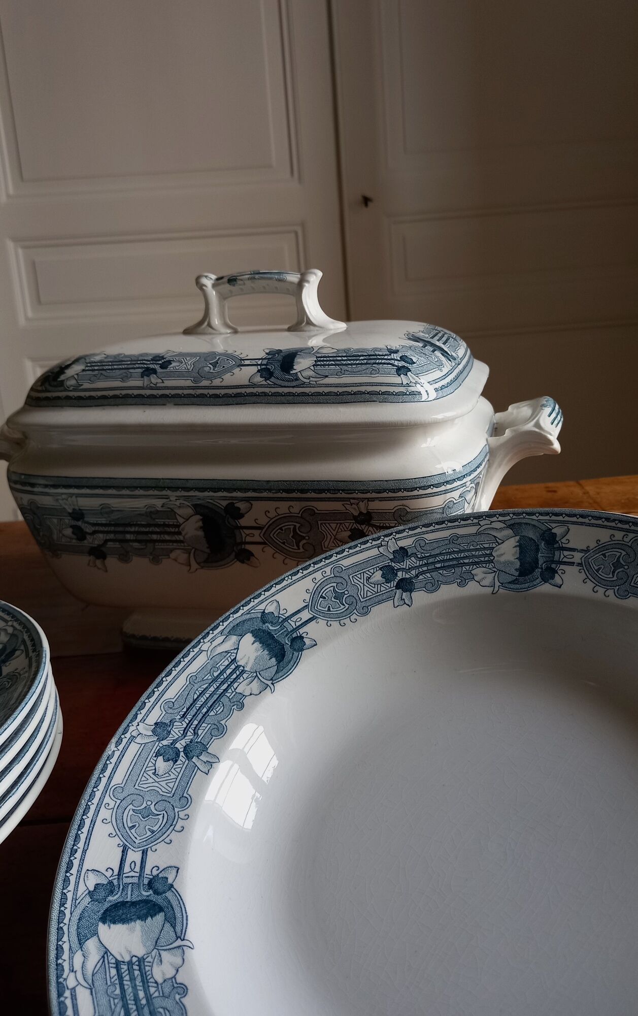 6 old hollow earthenware plates Terre de Fer Massena Creil Montereau (ø 25 cm)