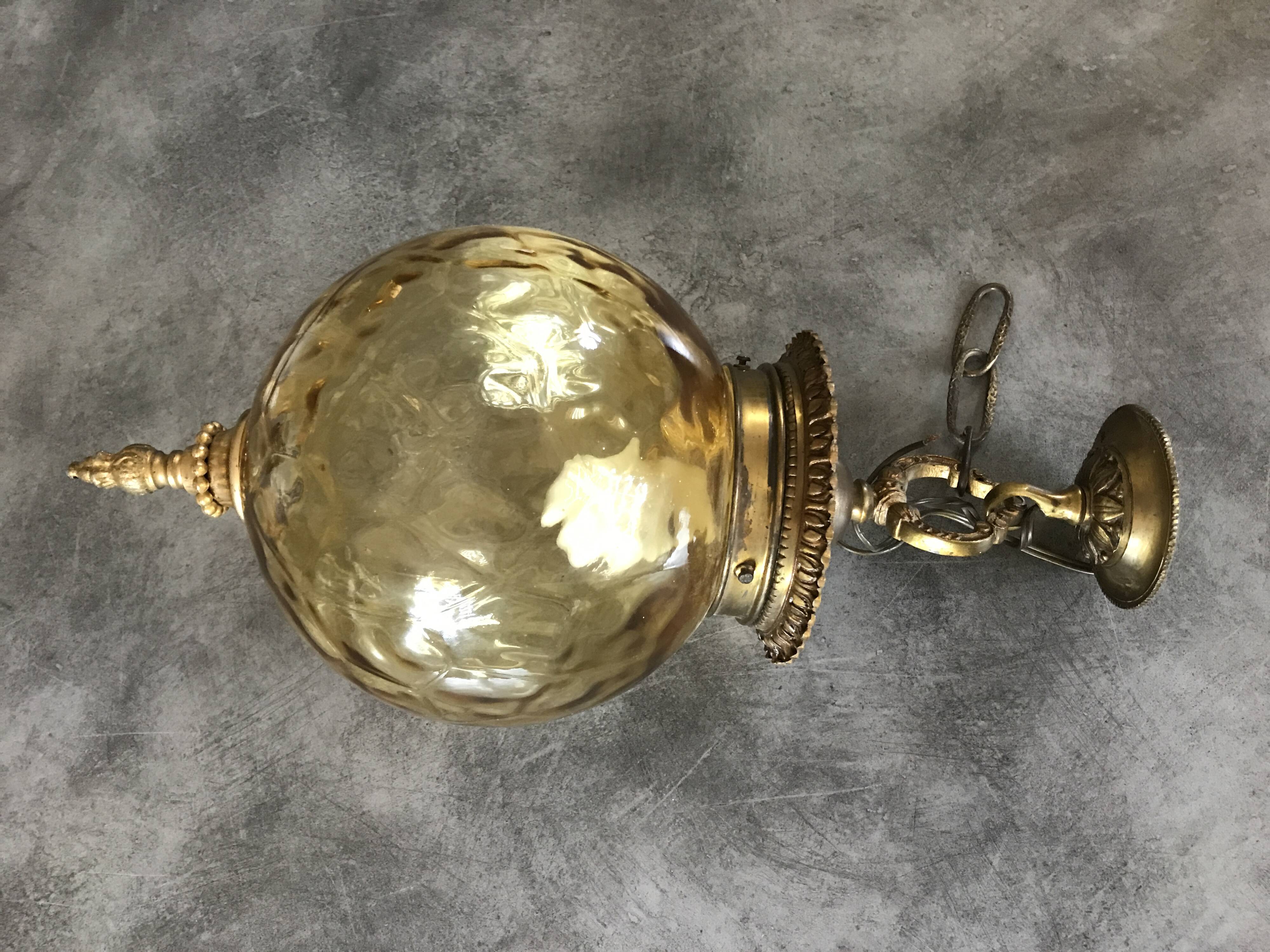 Chandelier vintage ceiling lantern in textured yellow glass and golden brass