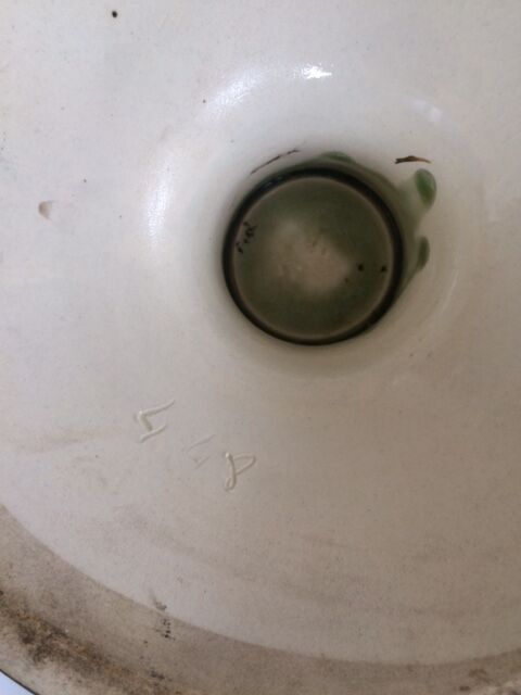 Large gardener Gustave de Bruyn