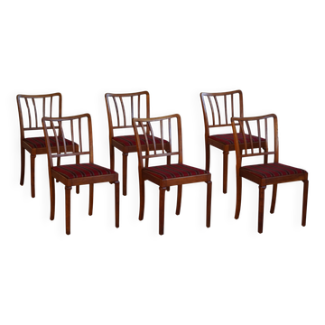 Set of 6 classic modern Danish dining chairs, in oak with upholstered seats, 1950s.