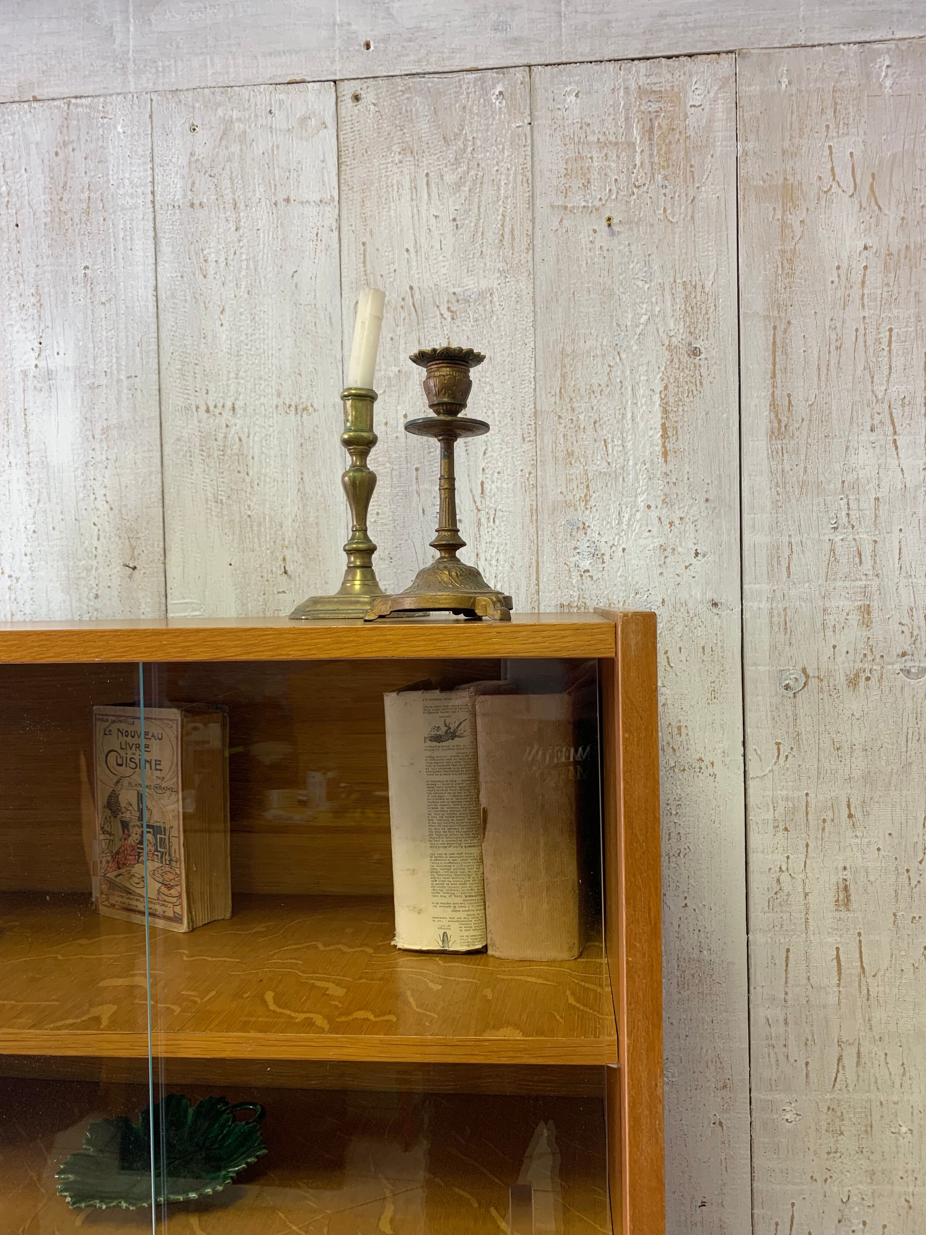 Vitrine moderniste
