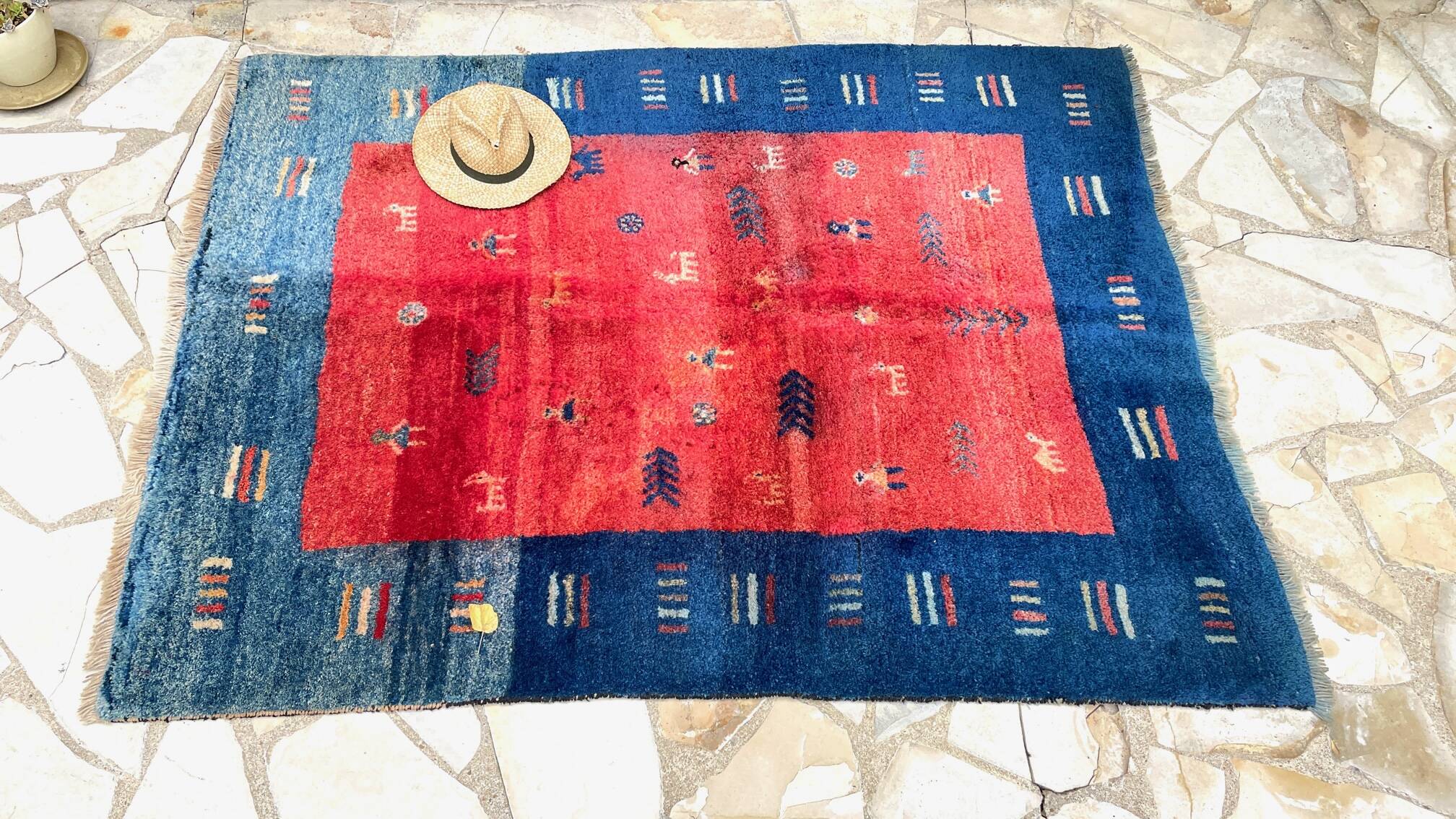 Thick gabbeh rug 100% wool - 144x195 cm