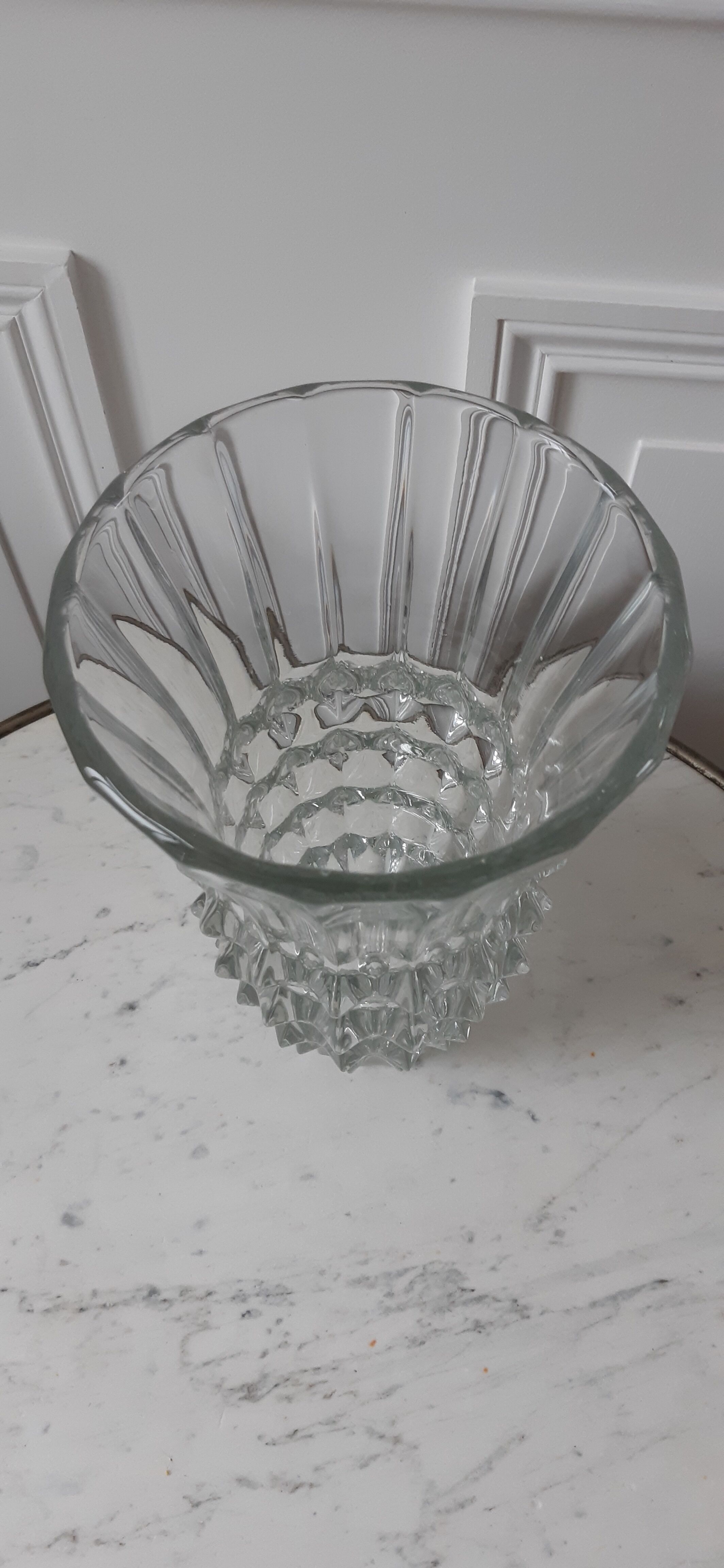 Vase années 50 en verre