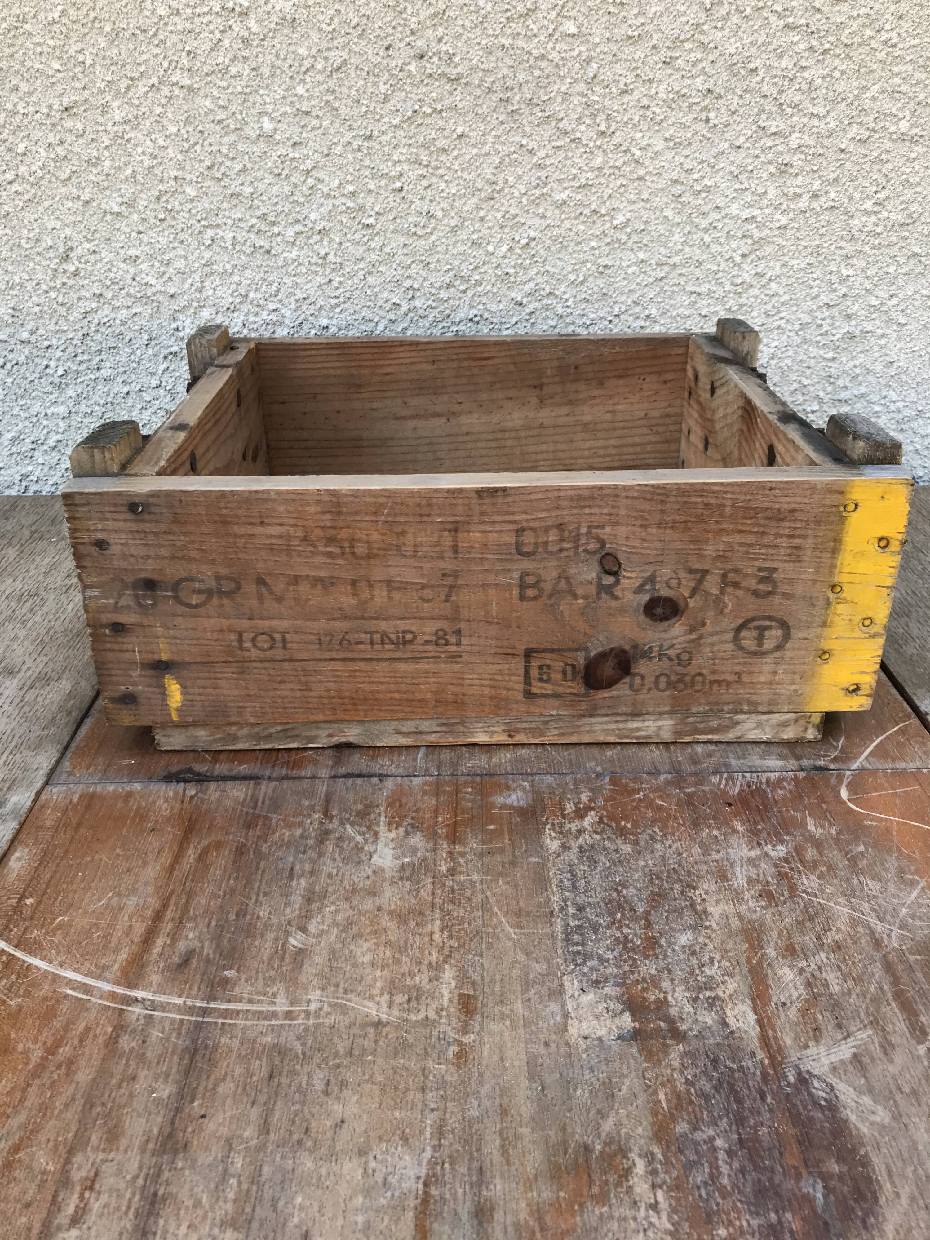 Former wood munition case
