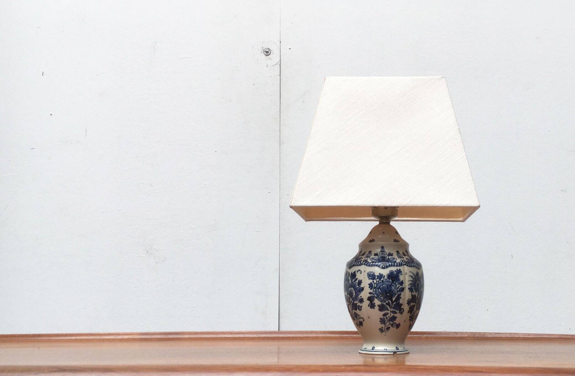 Vintage Dutch Delft blue table lamp by Zenith, Gouda