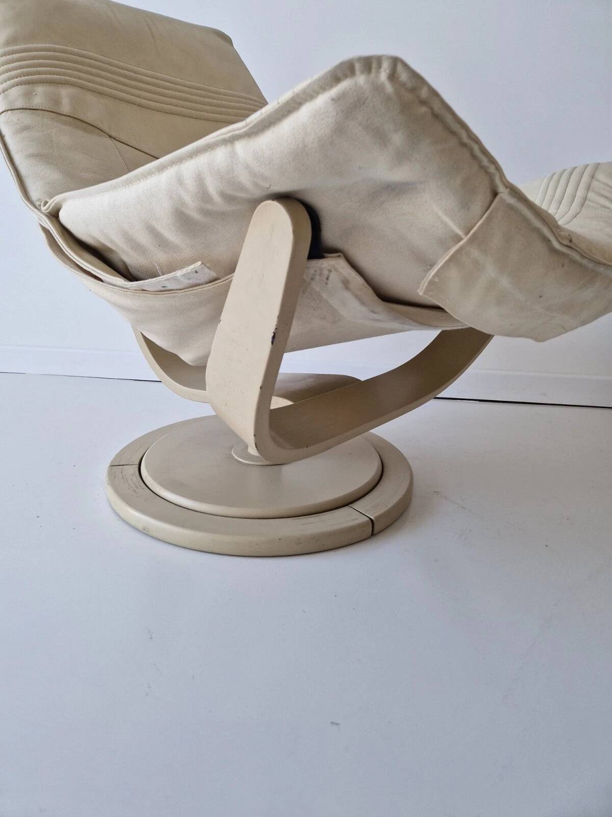 Fauteuil suédois pivotant vintage Nelo « Flight High » de Takashi Okamura,