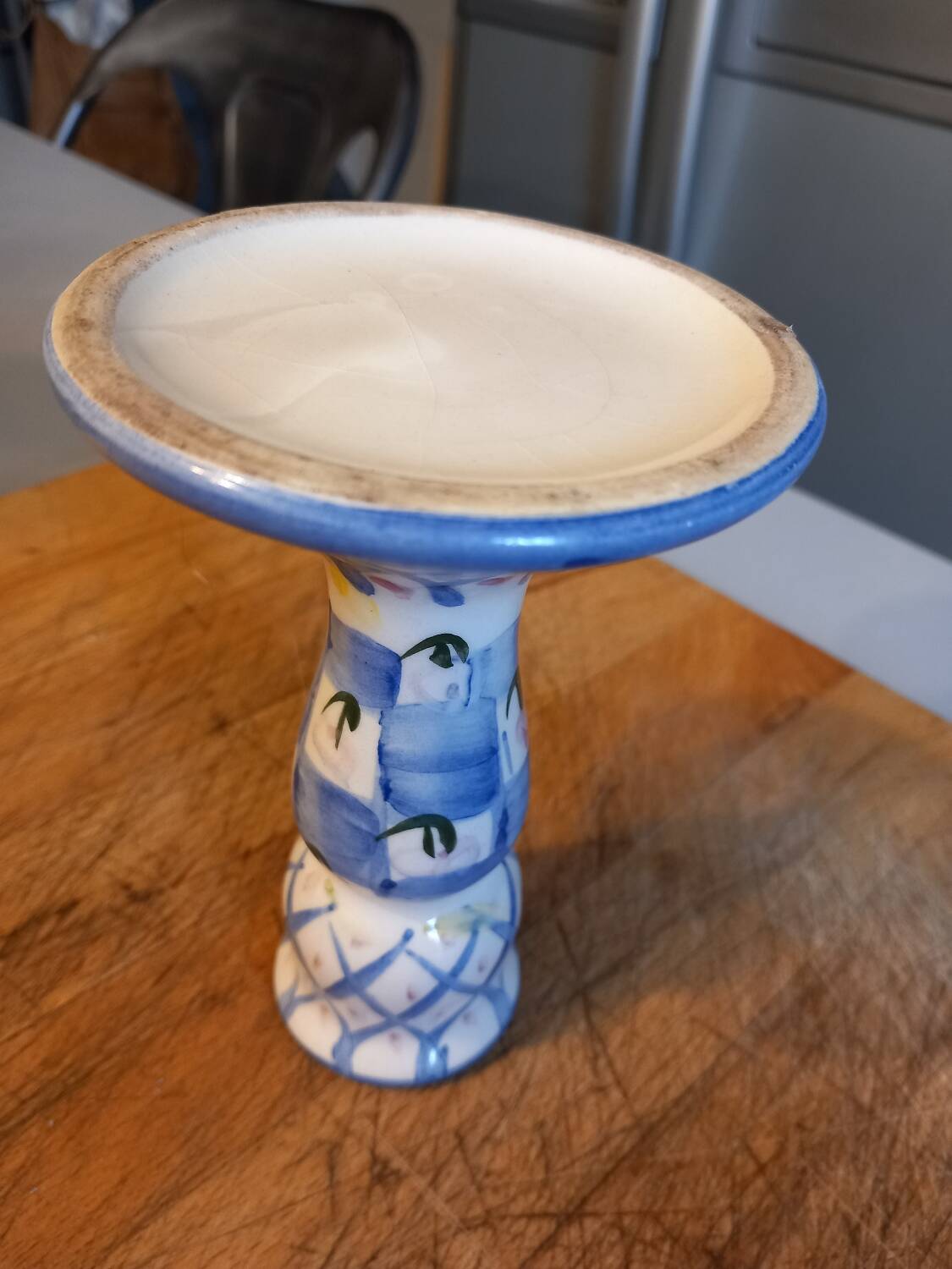 Ceramic candle holder