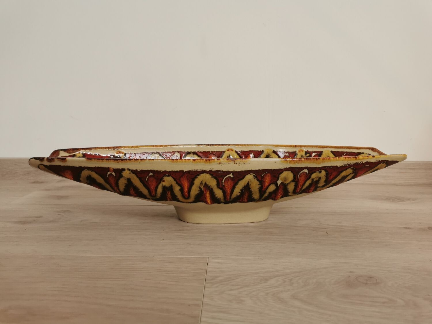 Long ceramic bowl, Saint Clément