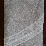 Round tablecloth color linen and ivory floral pattern Indian printed spirit