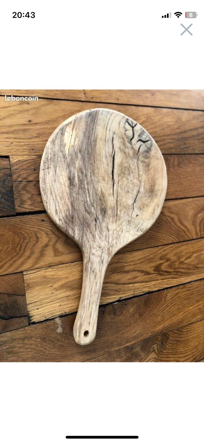 Wooden cutting board