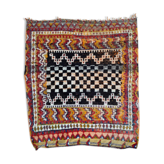 Moroccan handmade antique tribal rug 124x142 cm