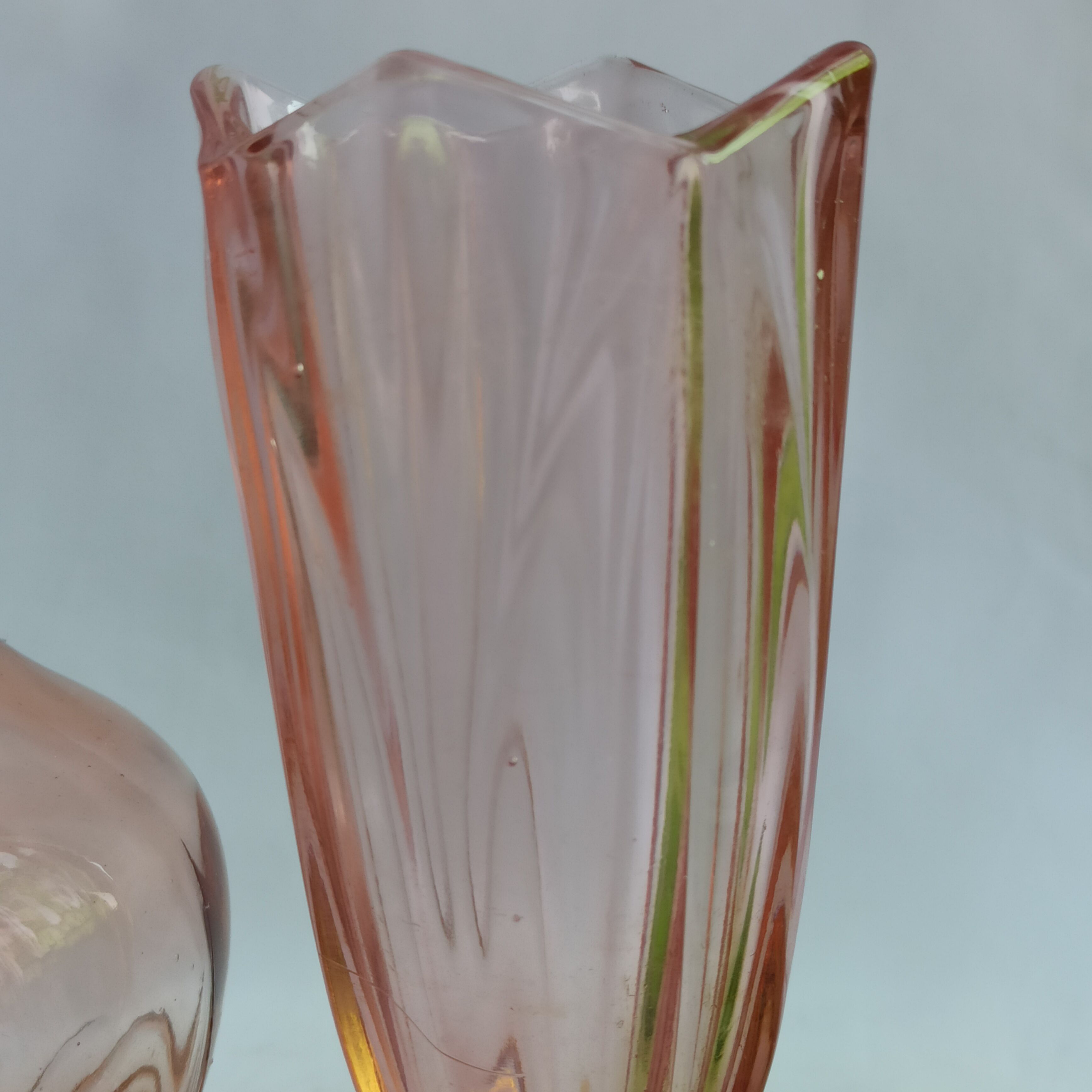 Pink Art Deco tulip vase in moulded glass
