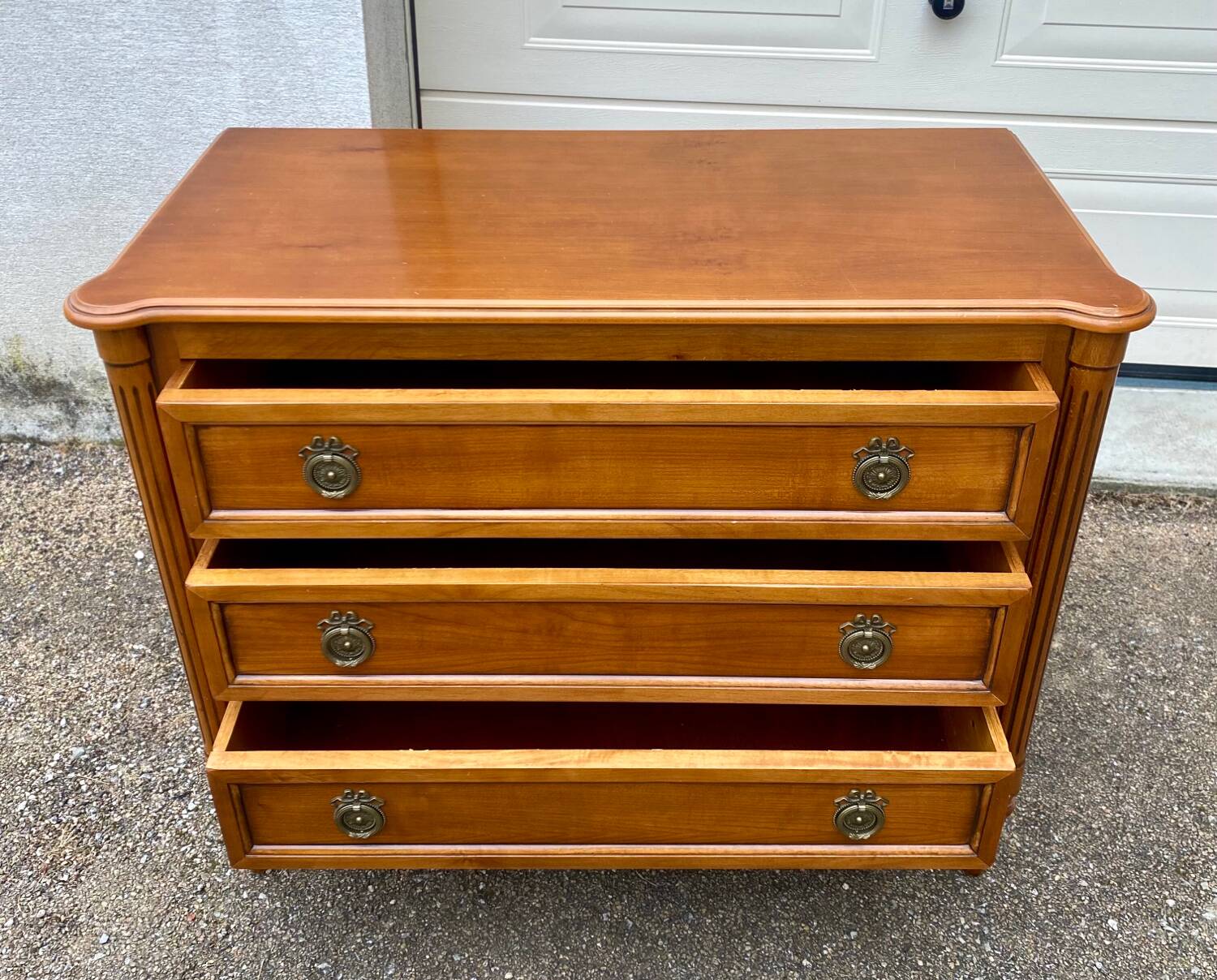 Magnificent Louis XVI style chest of drawers with three drawers