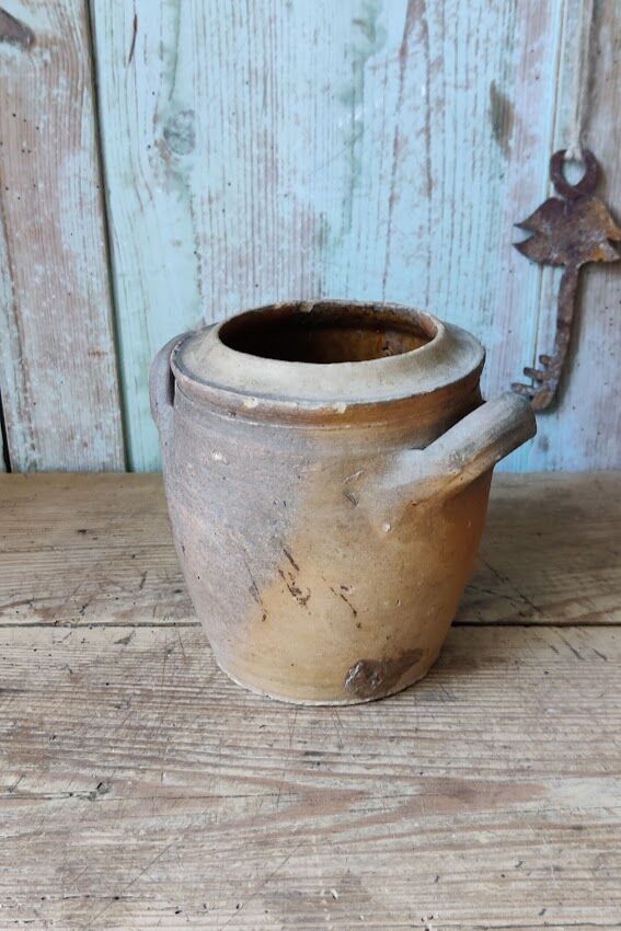 Pot en grès