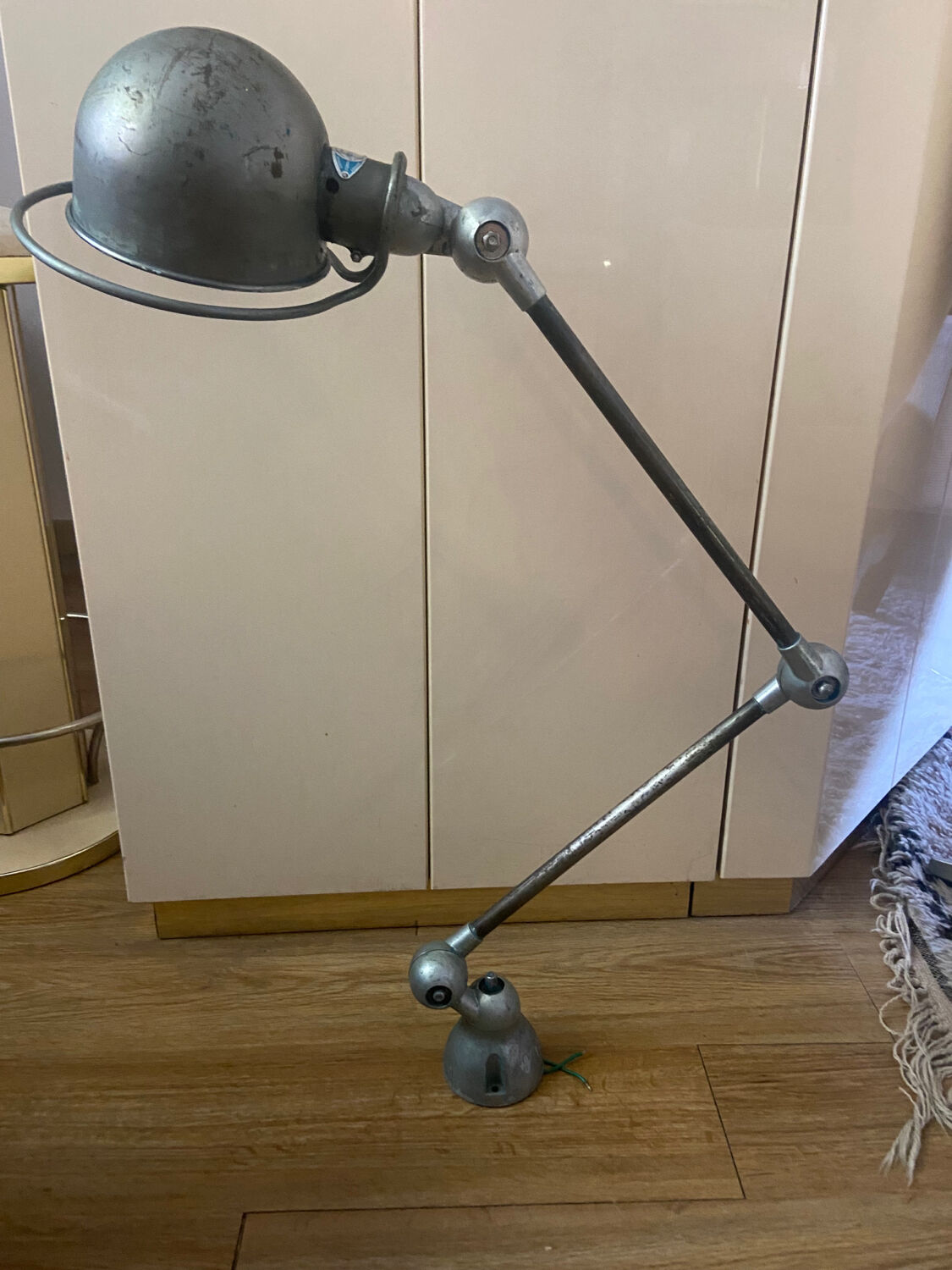 Vintage Jieldé lamp