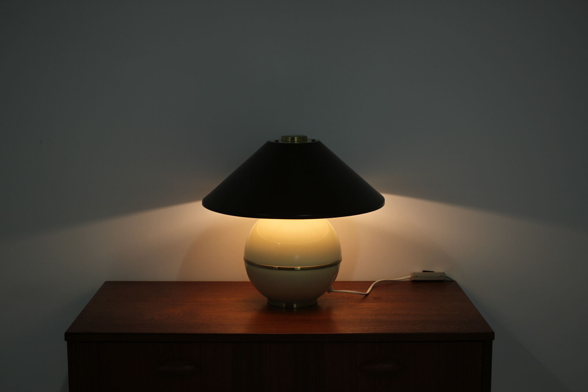 Mid-century table lamp, Napako, 1960