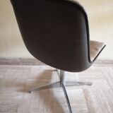Randall Buck's vintage chair for Steelcase Strafor