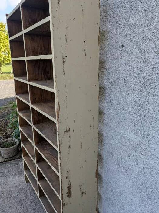 Locker, shelf, bookcase