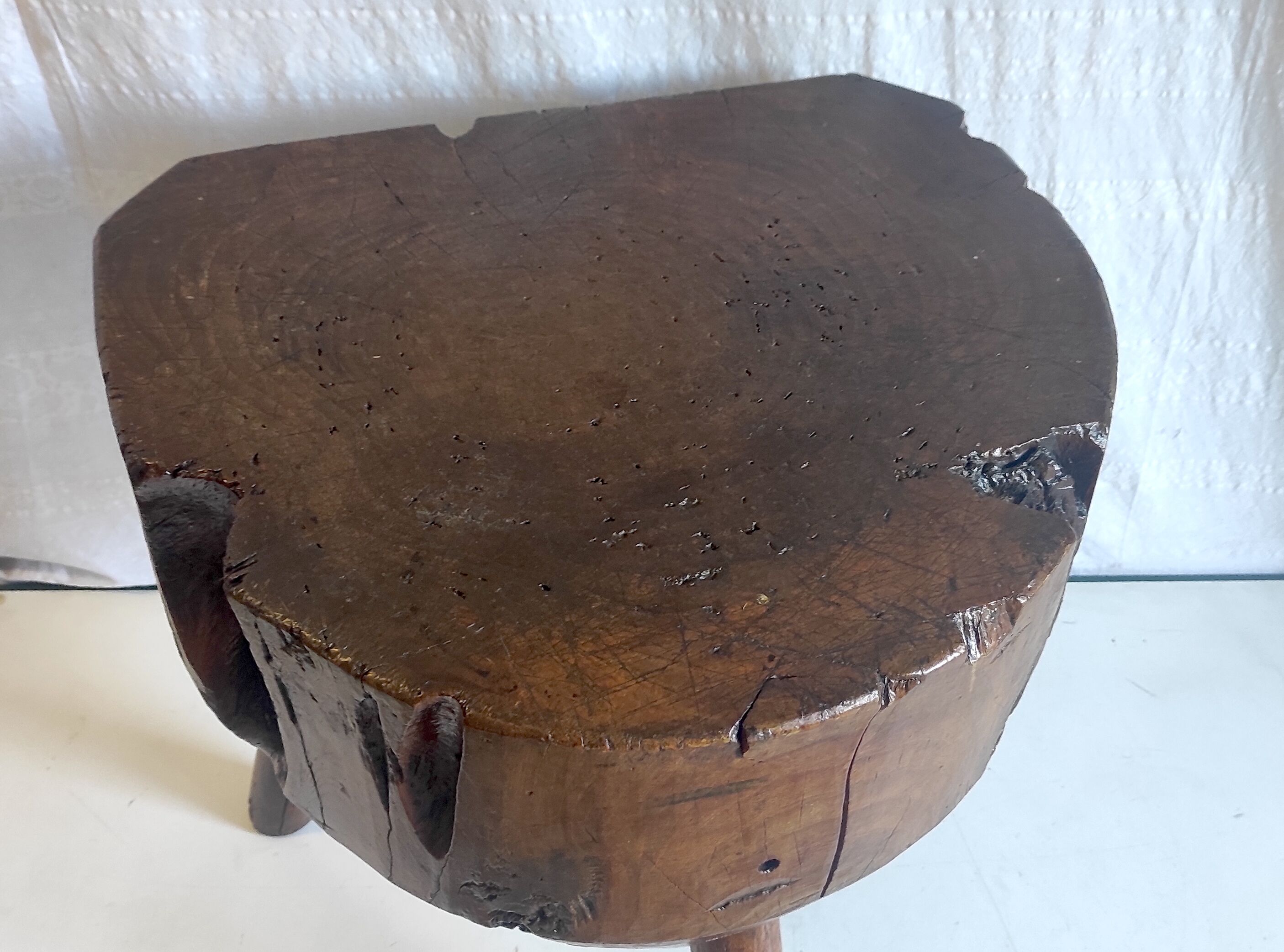 Brutalist solid oak side table – 40s/50s