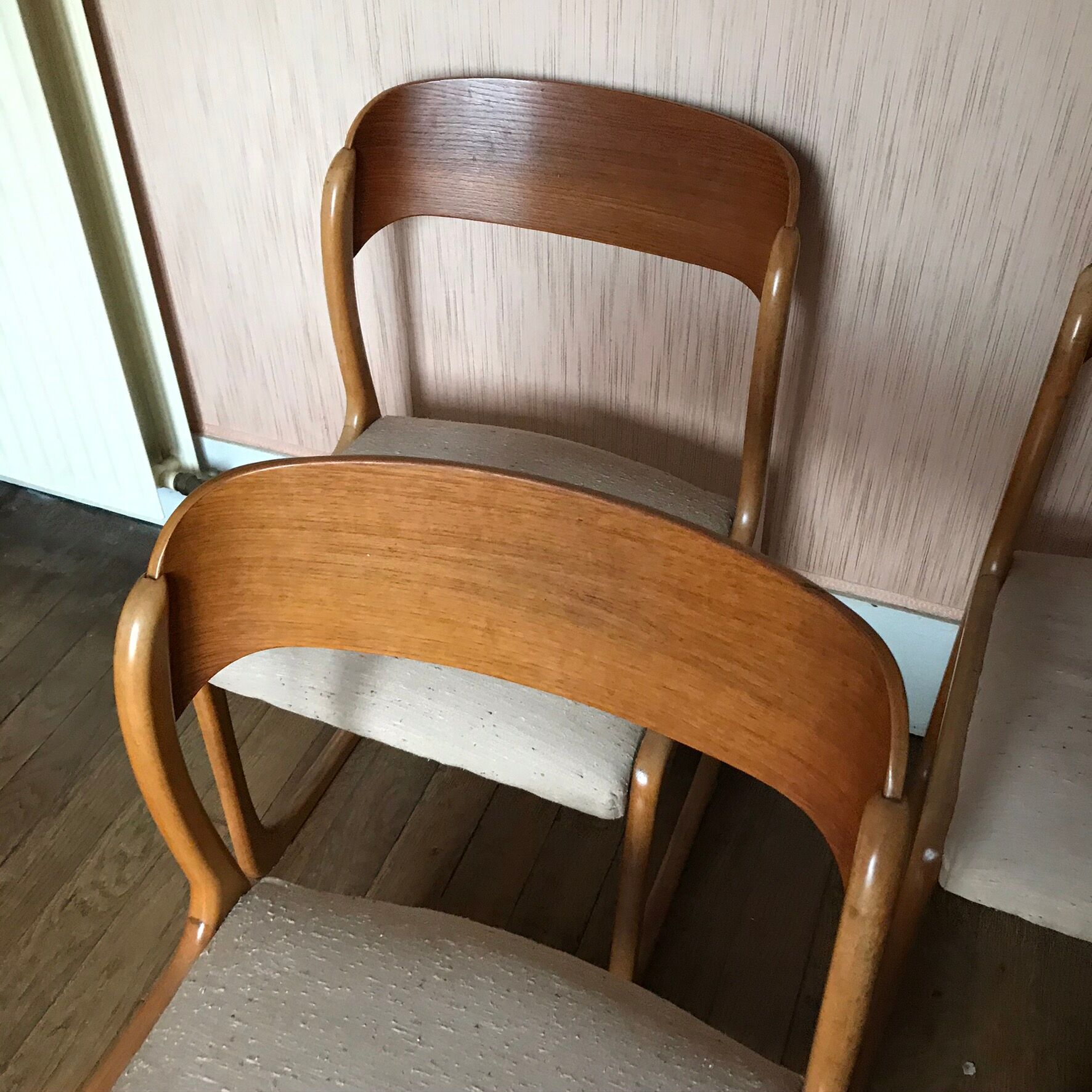 Lot of 4 Baumann chairs