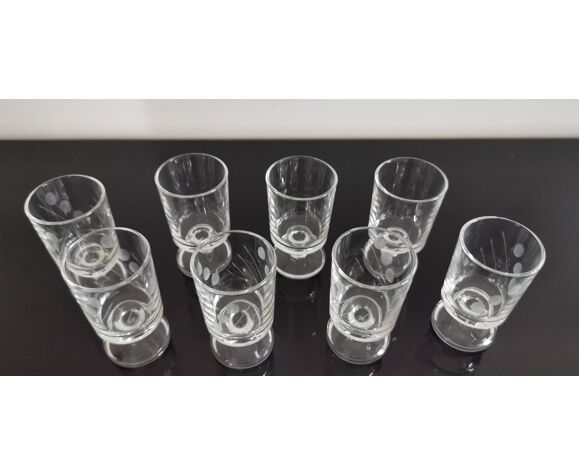 Set of 8 transparent Cavalier Luminarc liqueur glasses with vintage 70'S patterns