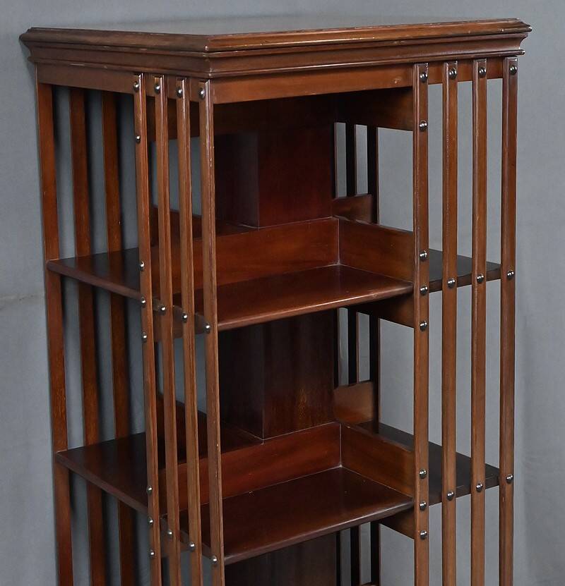 Rotating mahogany library, England – 1st part 20th century