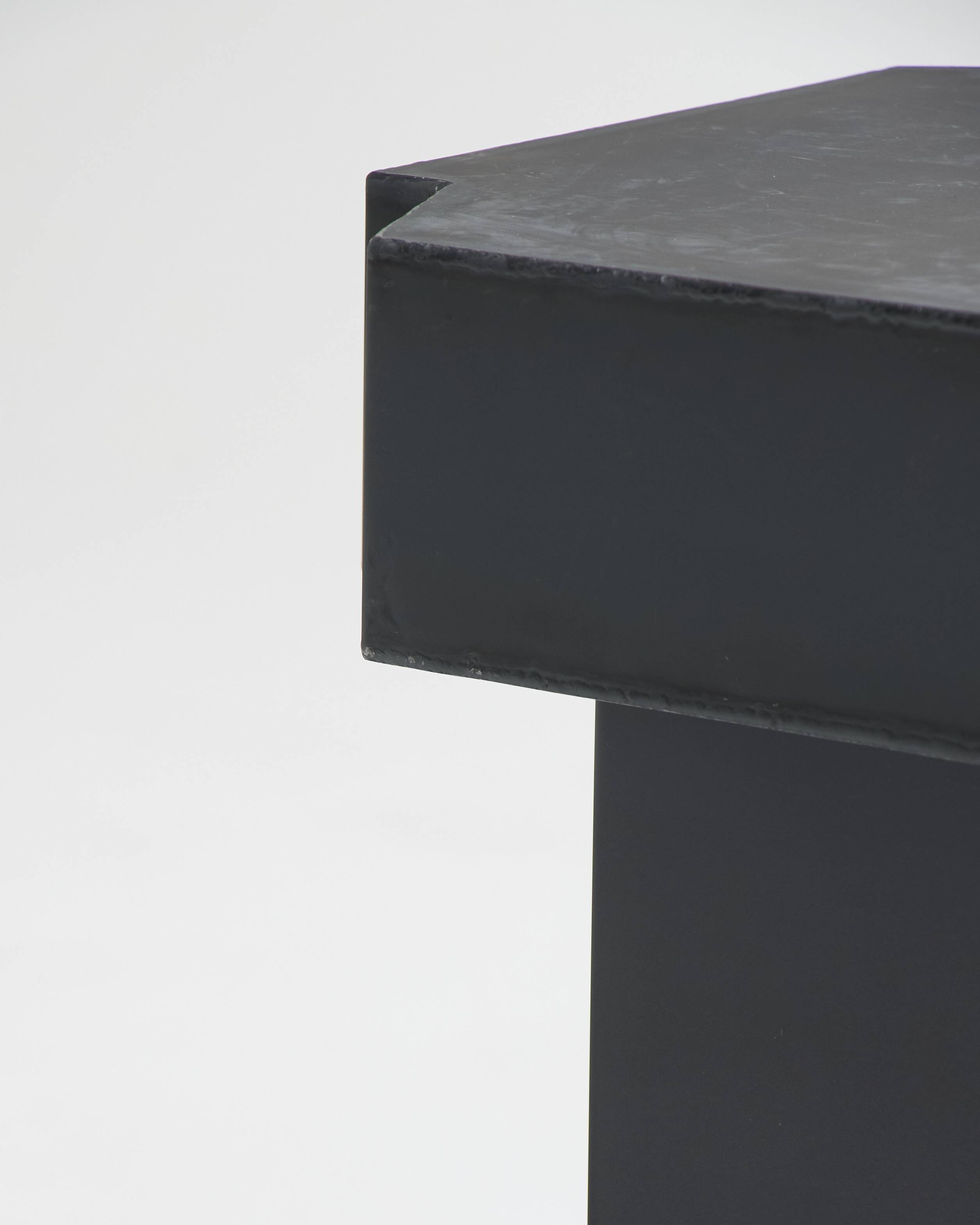 Funki raw steel stool