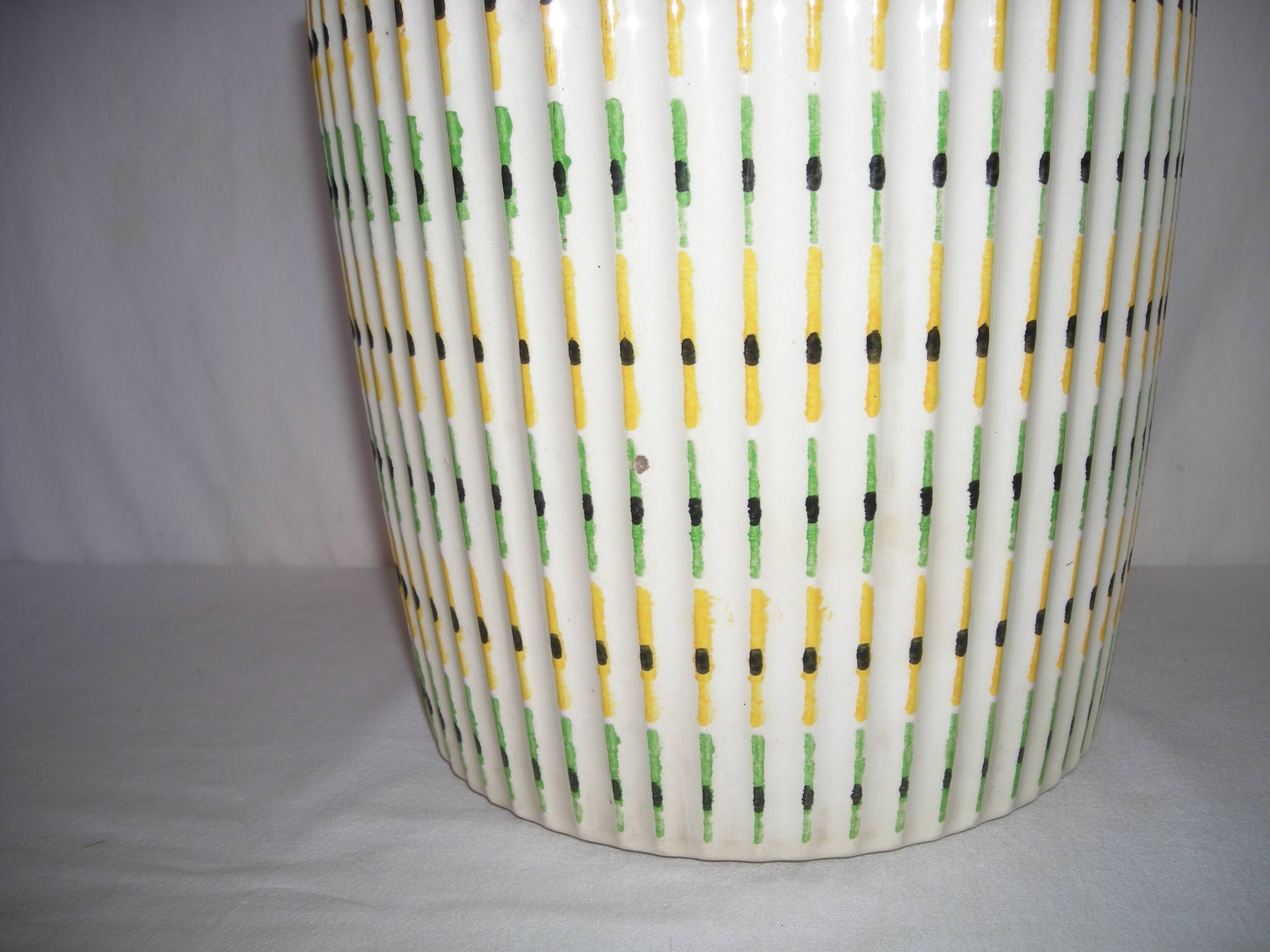 Saint Clément flowerpot from the 50s