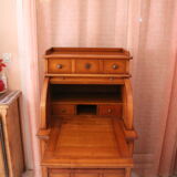 Small cylinder secretary