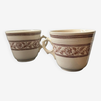 Set of 2 floral pattern cups