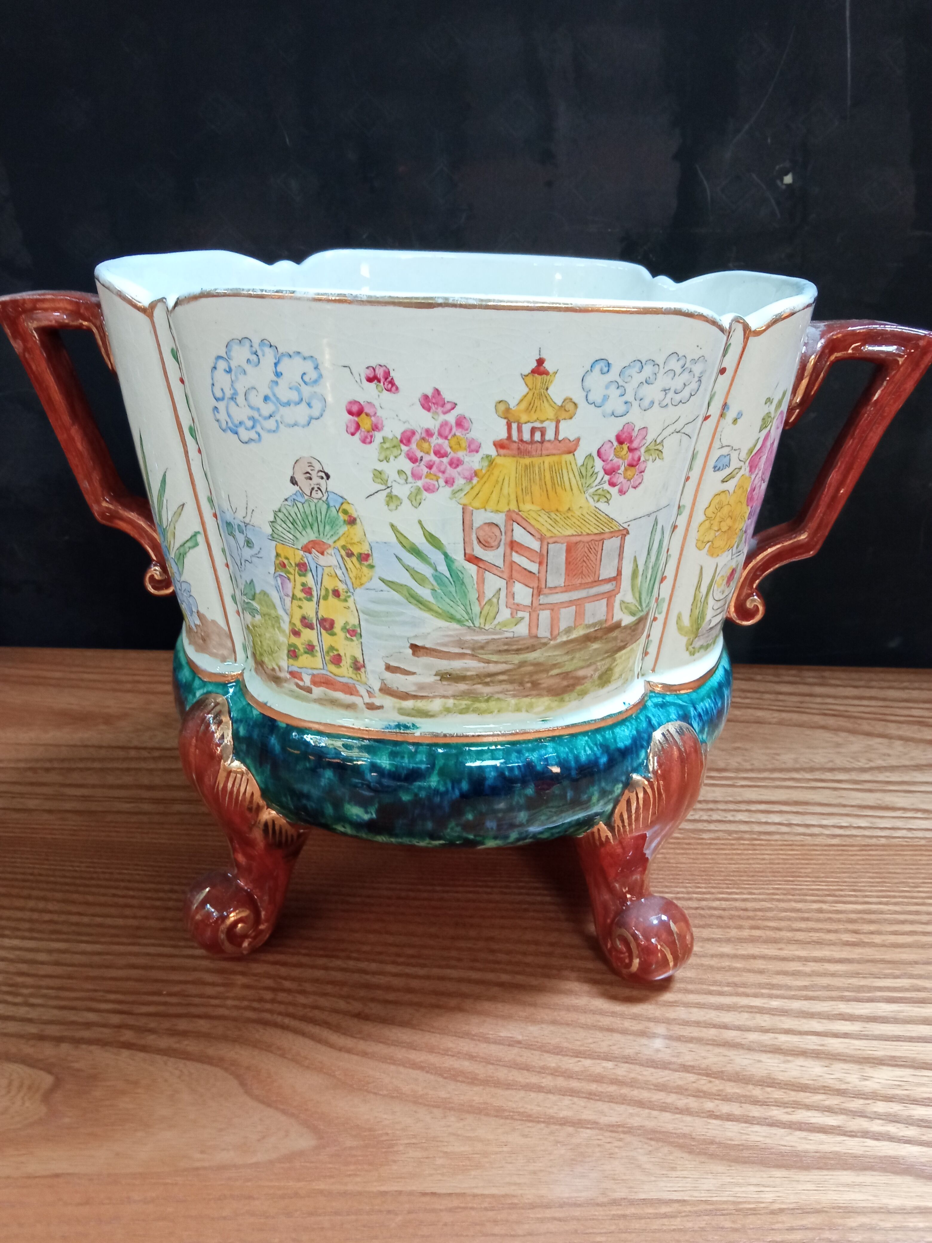 Ceramic pot cover