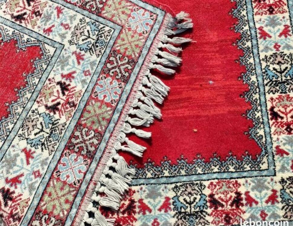 Oriental rug