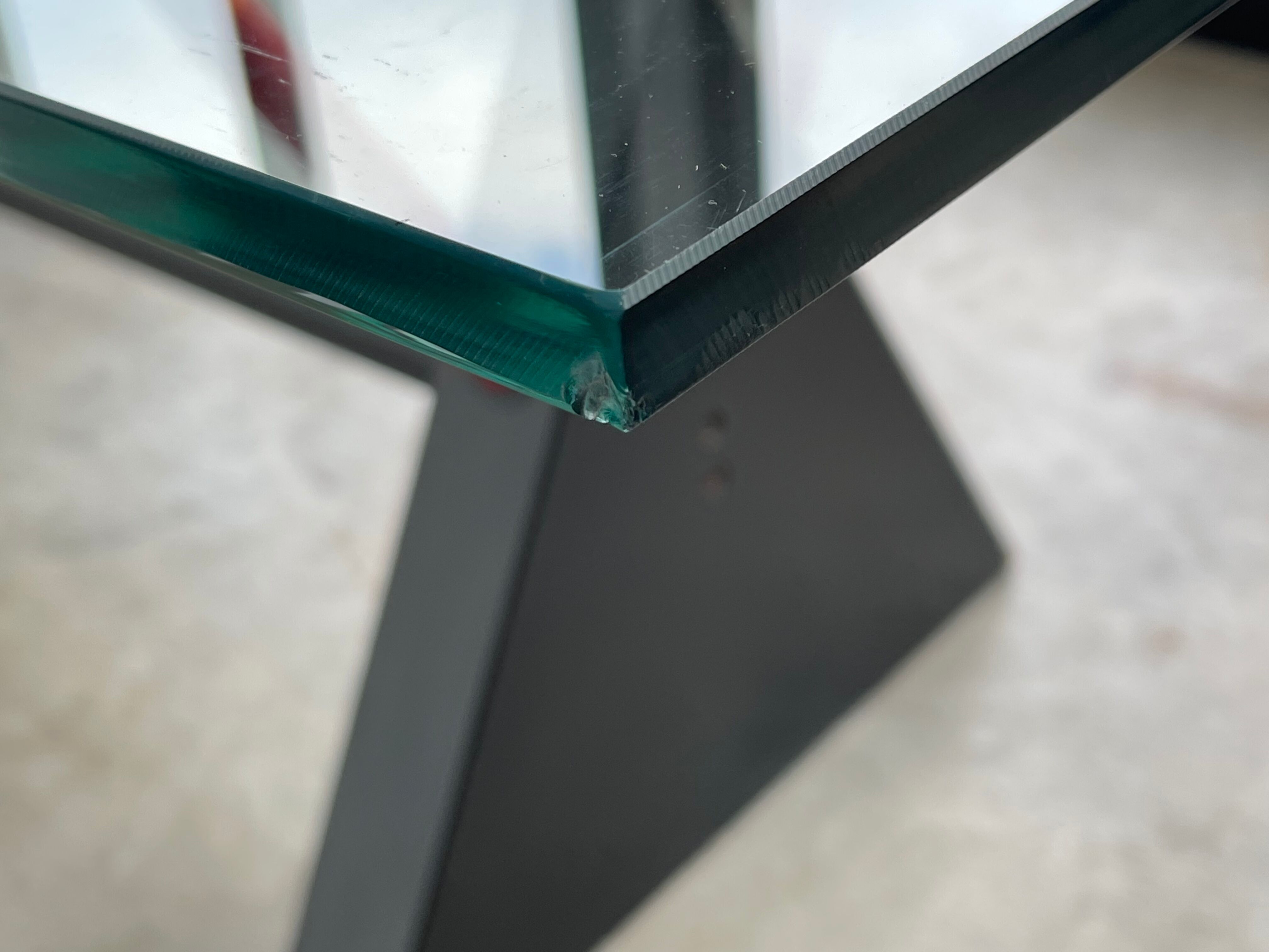 Modernist table / desk gigante zambusi boccato X seccose Memphis 1980