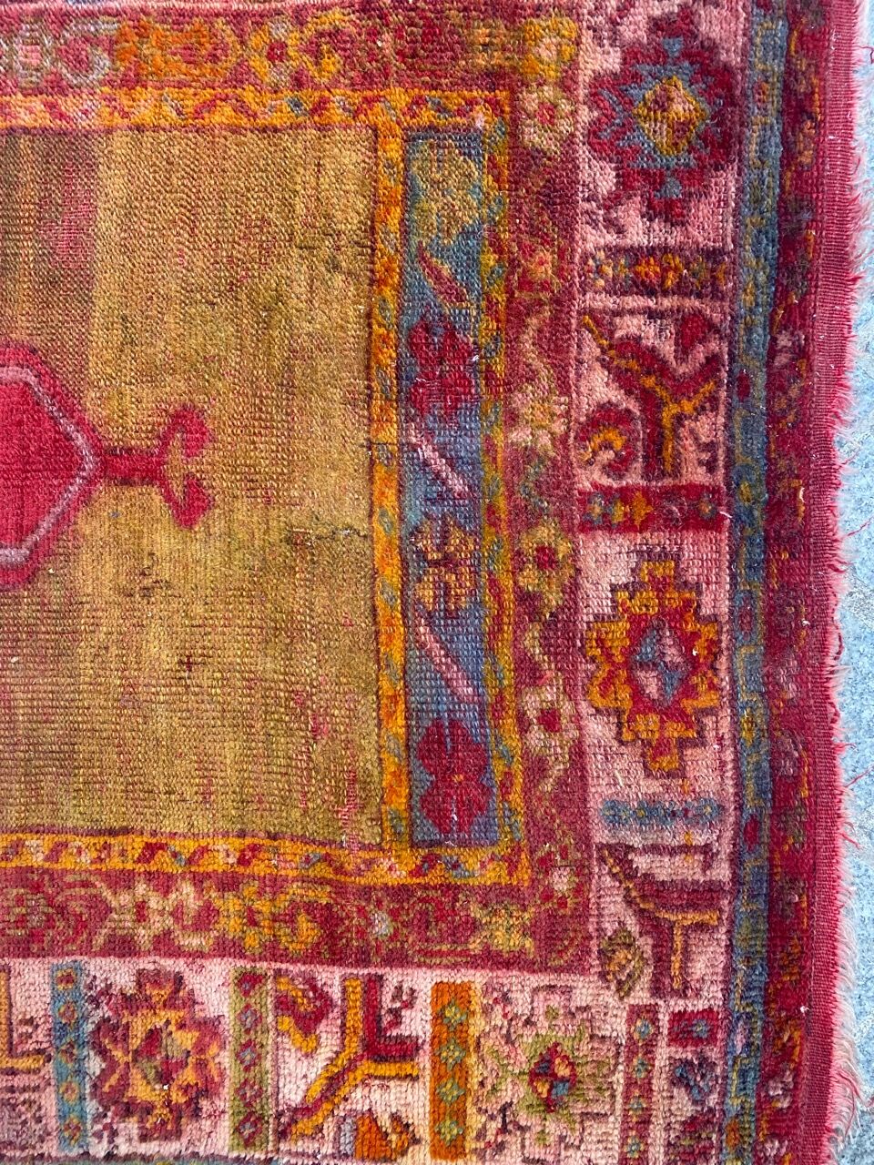 Old Turkish carpet Anatolia handmade 105x135 cm