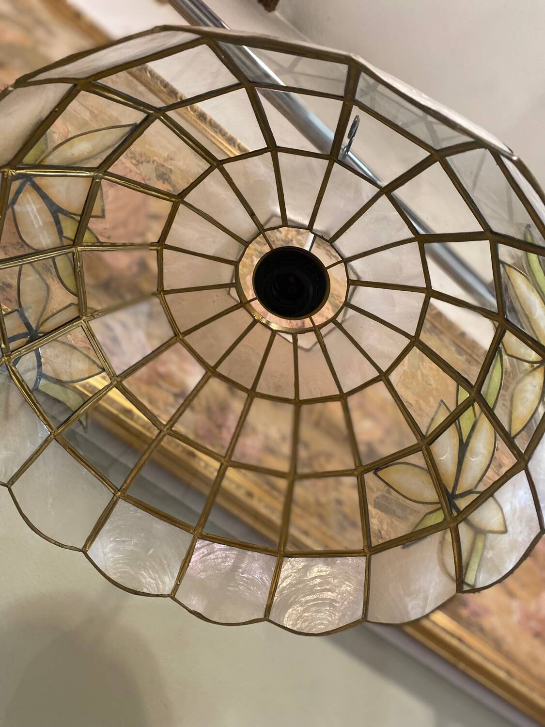 Vintage mother-of-pearl pendant light